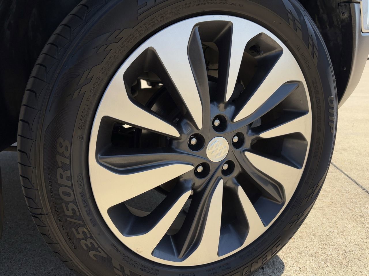 Used 2021 Buick Encore Preferred w/ Safety Package image 11