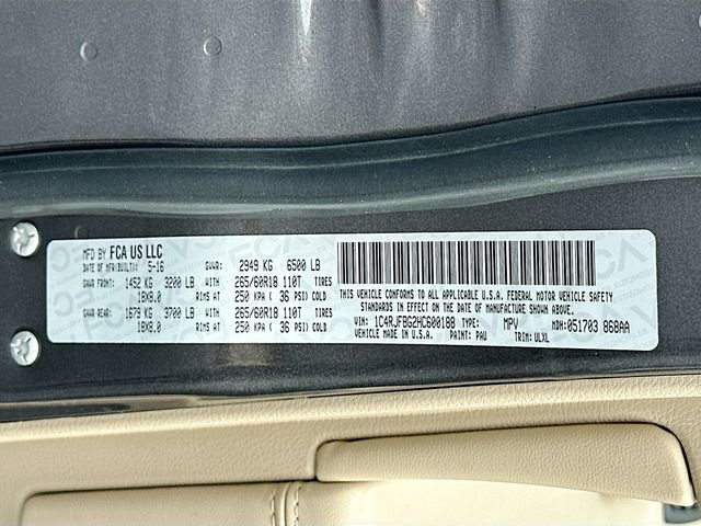 Used 2017 Jeep Grand Cherokee Limited w/ Jeep Active Safety Group image 33