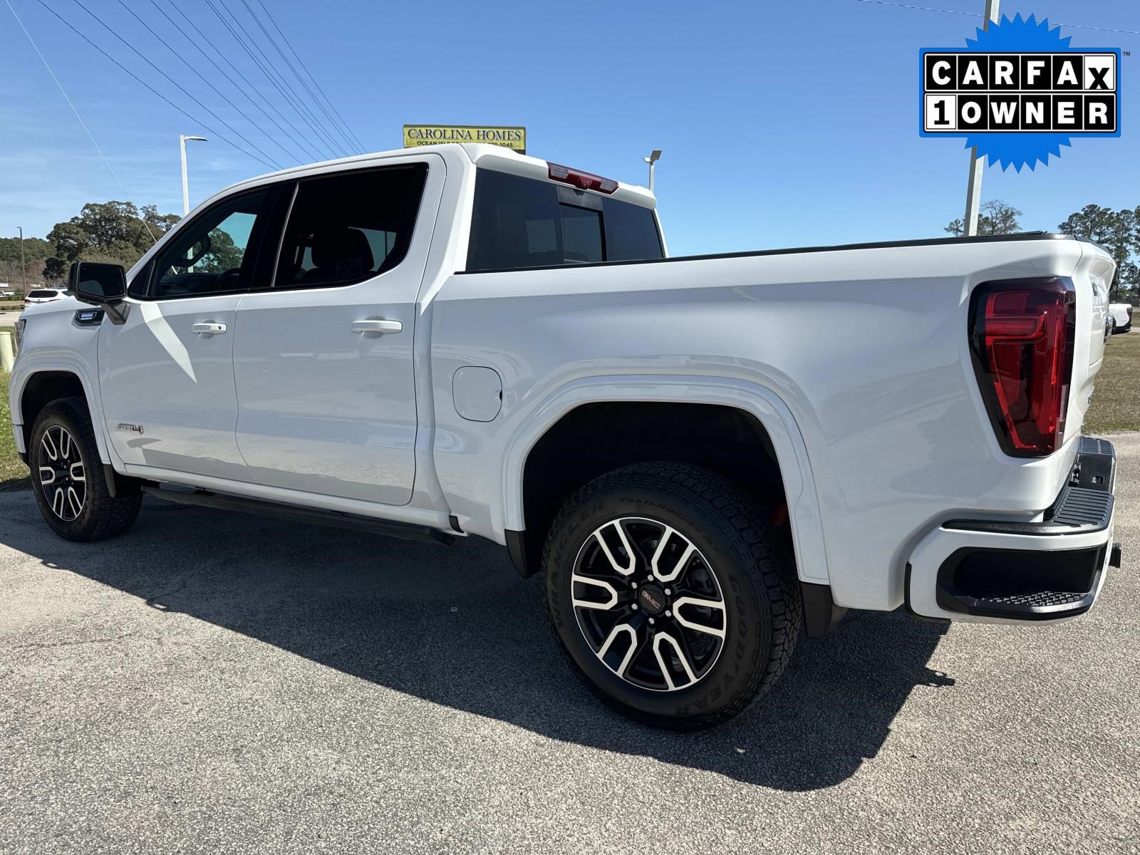 Used 2026 GMC Sierra 1500 AT4 w/ Technology Package image 6