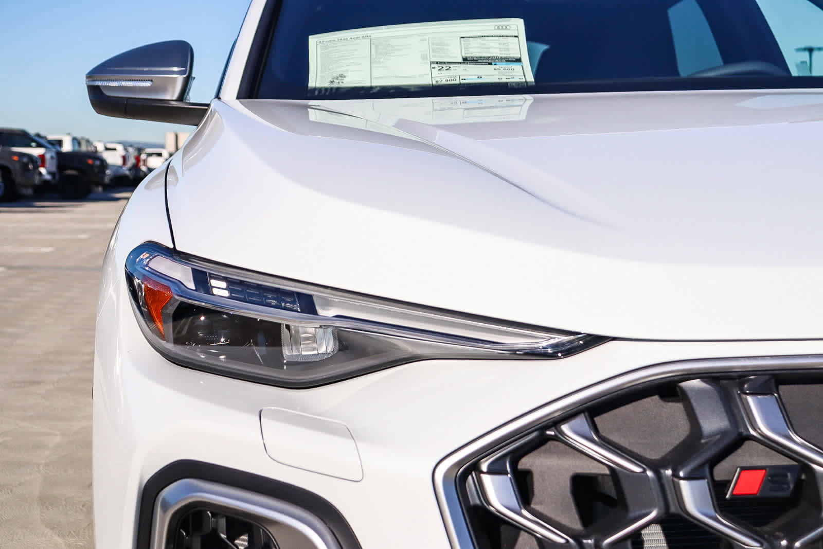 New 2025 Audi SQ5 Premium Plus image 9