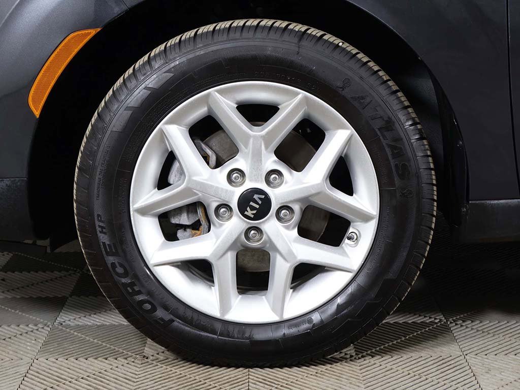 Used 2025 Kia Soul LX w/ LX Technology Package image 20