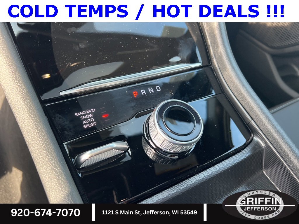 New 2025 Jeep Grand Cherokee Limited w/ Black Appearance Package image 25