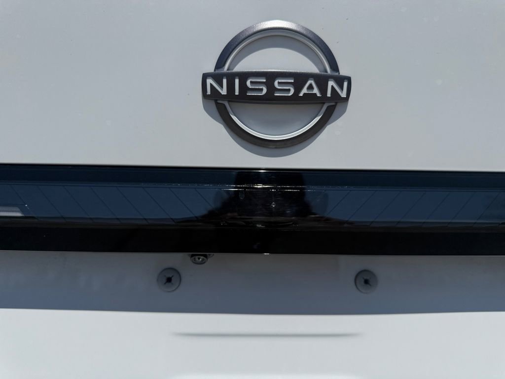 New 2026 Nissan Sentra SV w/ SV Convenience Package FWD image 17