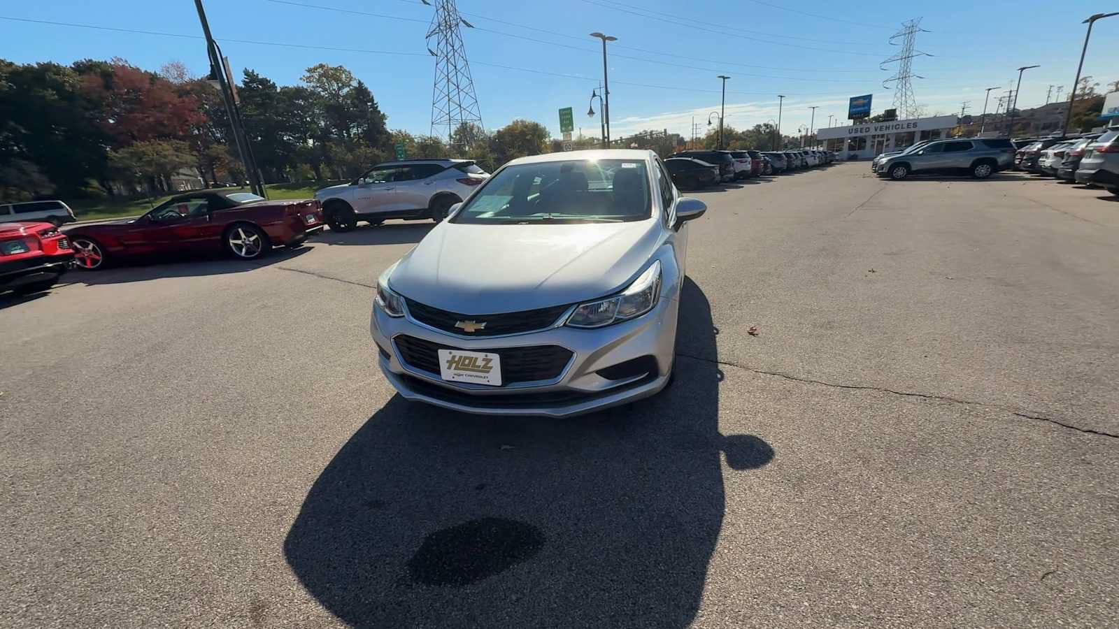 Certified 2017 Chevrolet Cruze LS FWD image 3