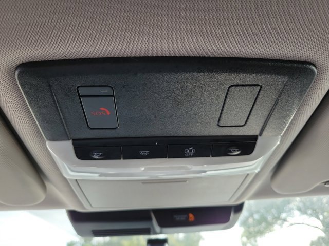 Used 2024 Mitsubishi Outlander SE image 33