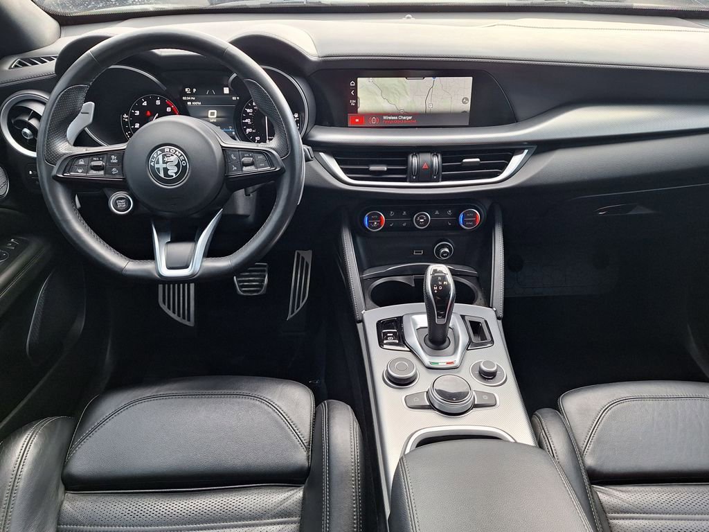 Used 2021 Alfa Romeo Stelvio Ti Sport image 16