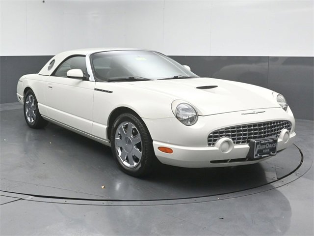 Used 2002 Ford Thunderbird image 1