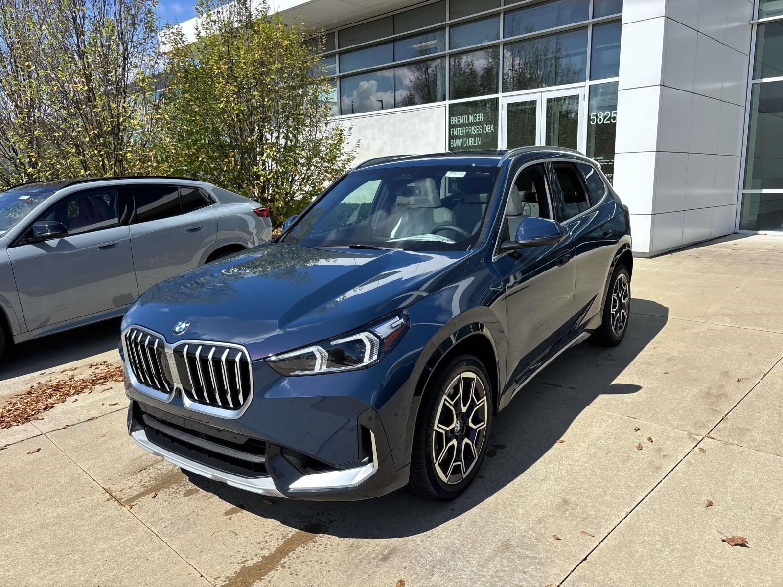 Used 2026 BMW X1 xDrive28i w/ Technology Package AWD/4WD image 3