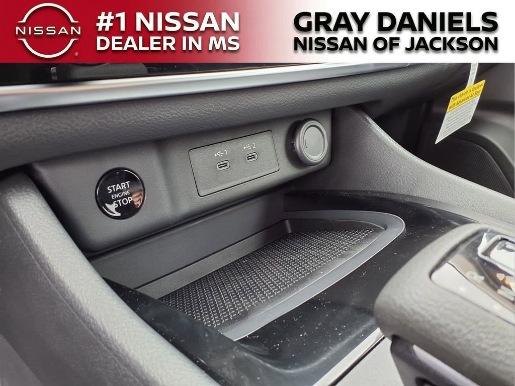 New 2026 Nissan Rogue S image 13