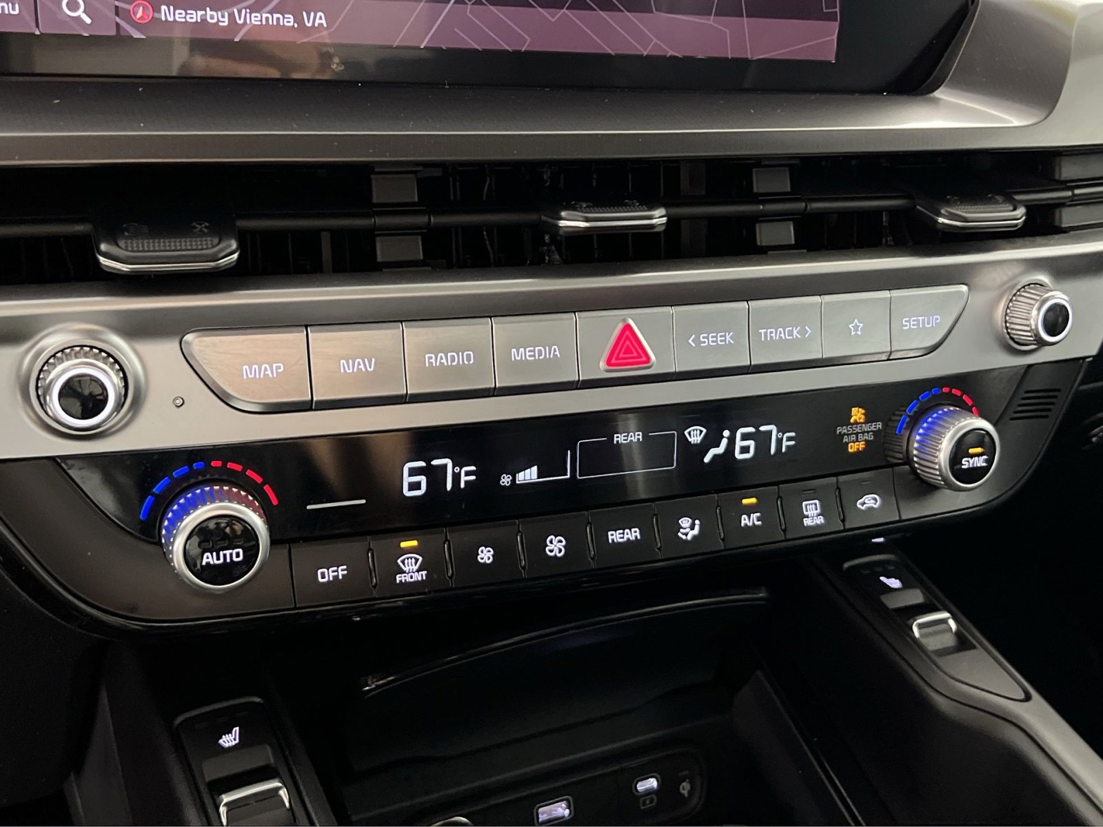 Used 2025 Kia Telluride S image 21