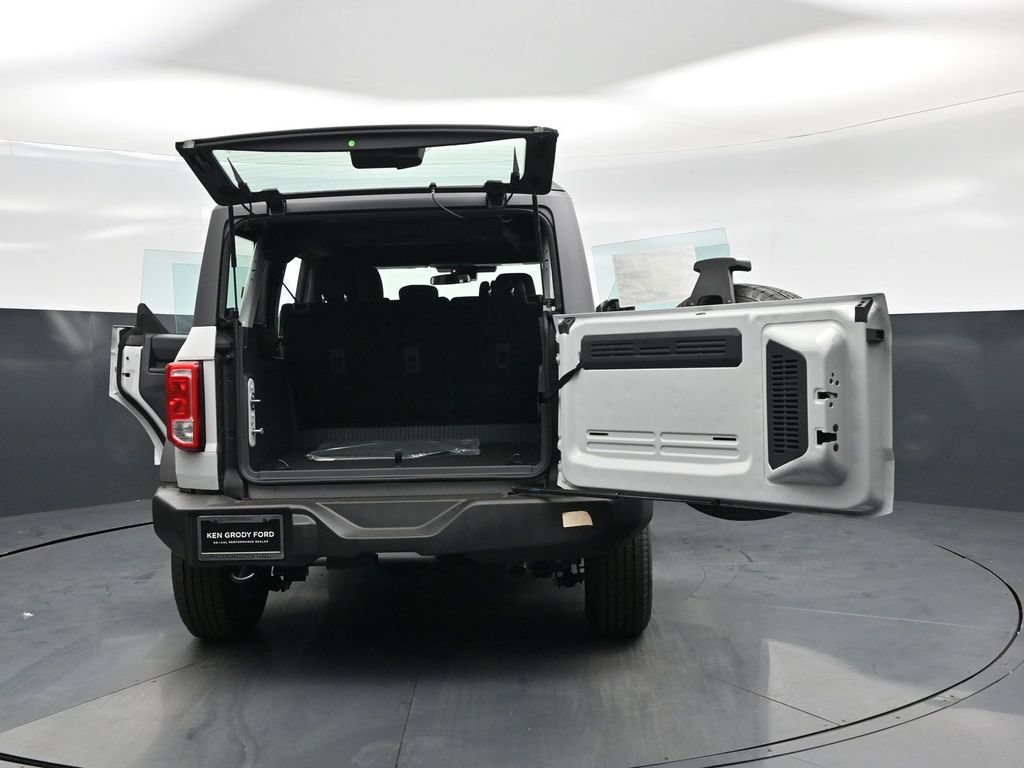 New 2026 Ford Bronco 4-Door AWD/4WD image 26