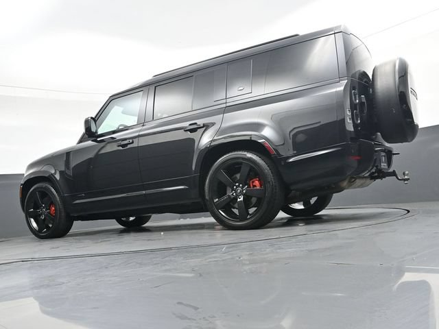 Used 2024 Land Rover Defender 130 X AWD/4WD image 35