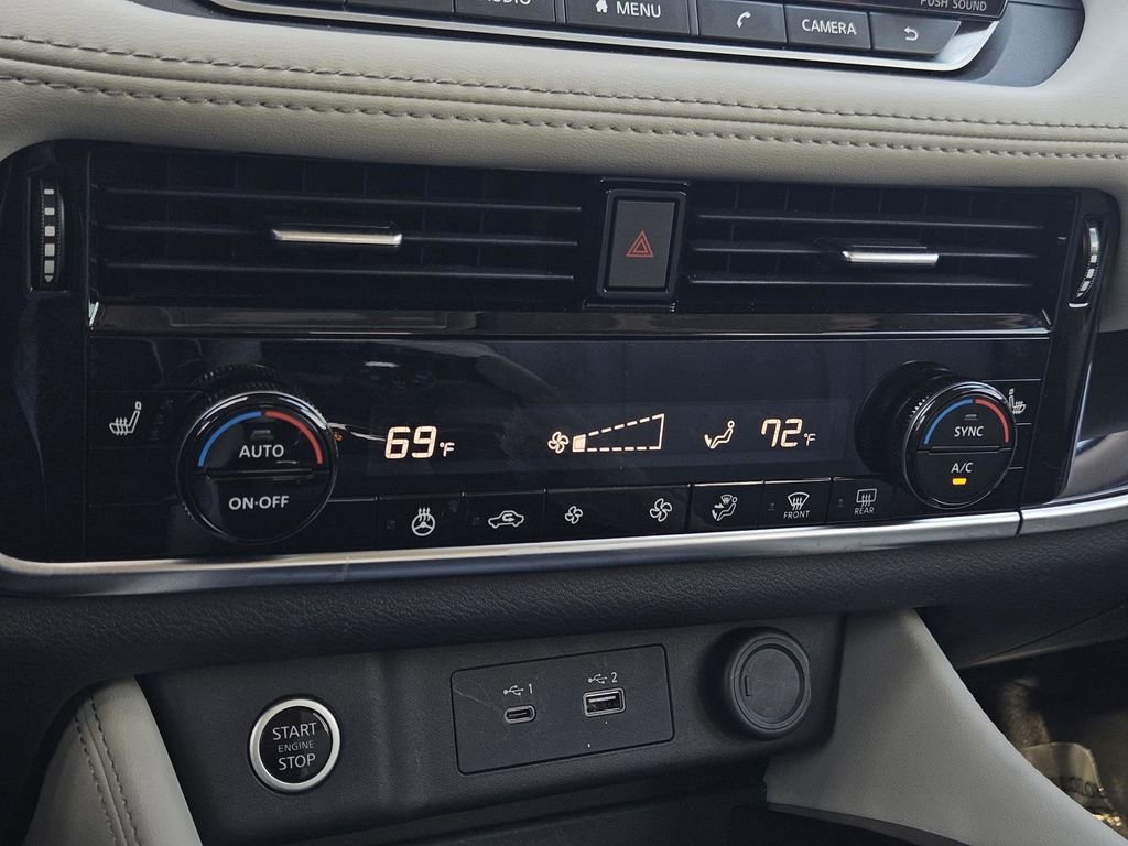 Used 2023 Nissan Rogue SL image 27