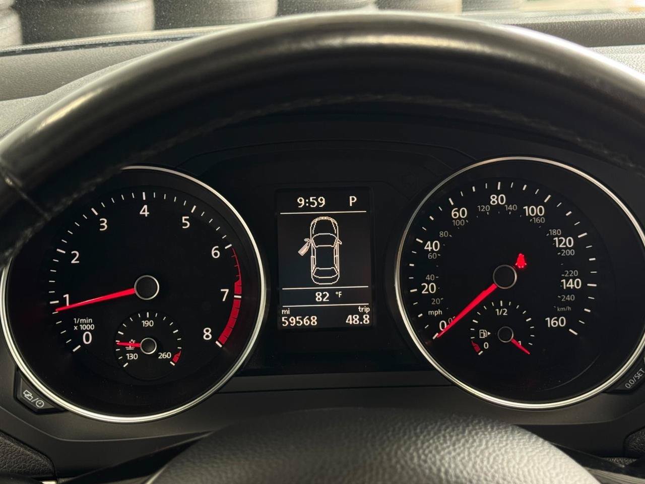Used 2017 Volkswagen Jetta SE FWD image 21