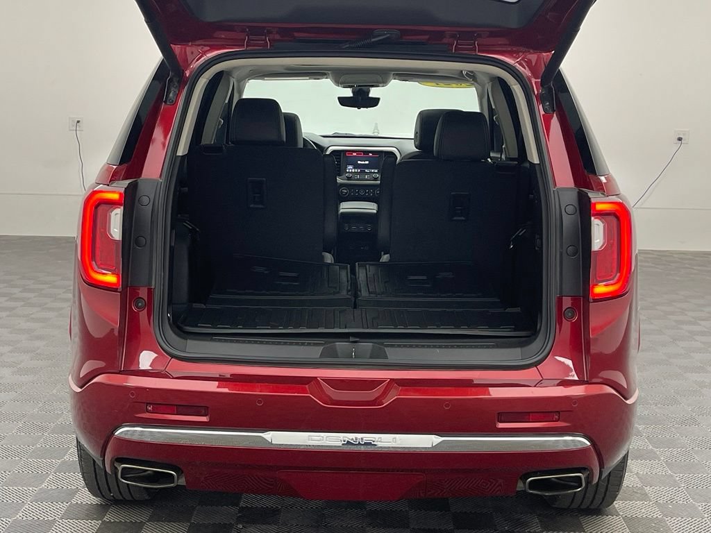 Used 2021 GMC Acadia Denali w/ Denali Technology Package FWD image 13