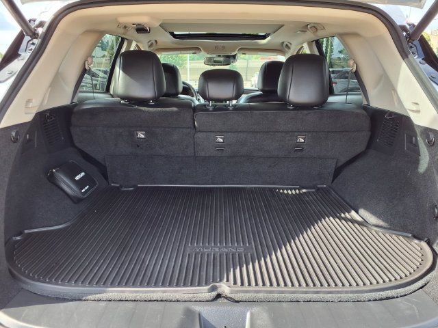 Used 2019 Nissan Murano Platinum w/ Cargo Package FWD image 25
