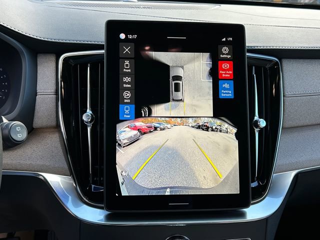 New 2026 Volvo XC90 B6 Ultra w/ Protection Package image 15