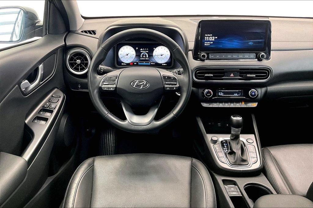 Certified 2022 Hyundai Kona Limited AWD/4WD image 5