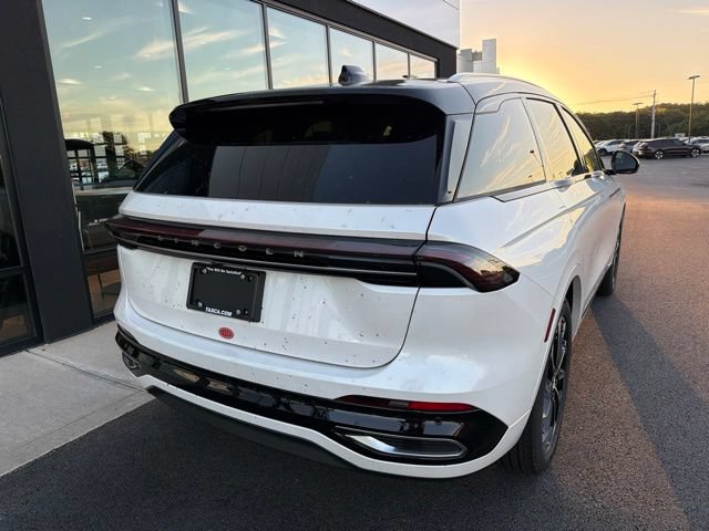 New 2026 Lincoln Nautilus Reserve AWD/4WD image 3