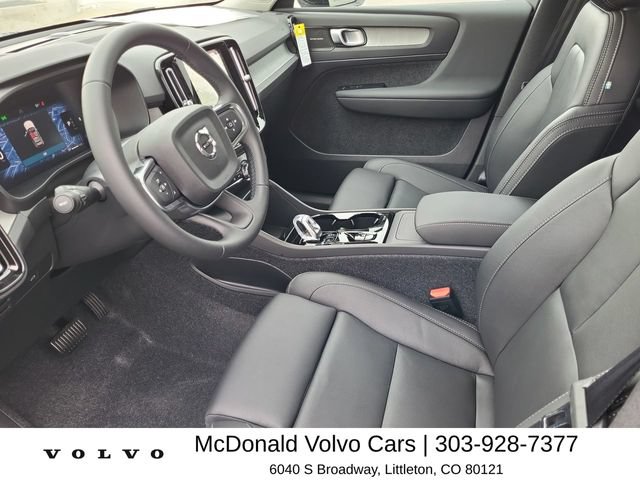 New 2026 Volvo XC40 B5 Plus w/ Protection Package Premier AWD/4WD image 11