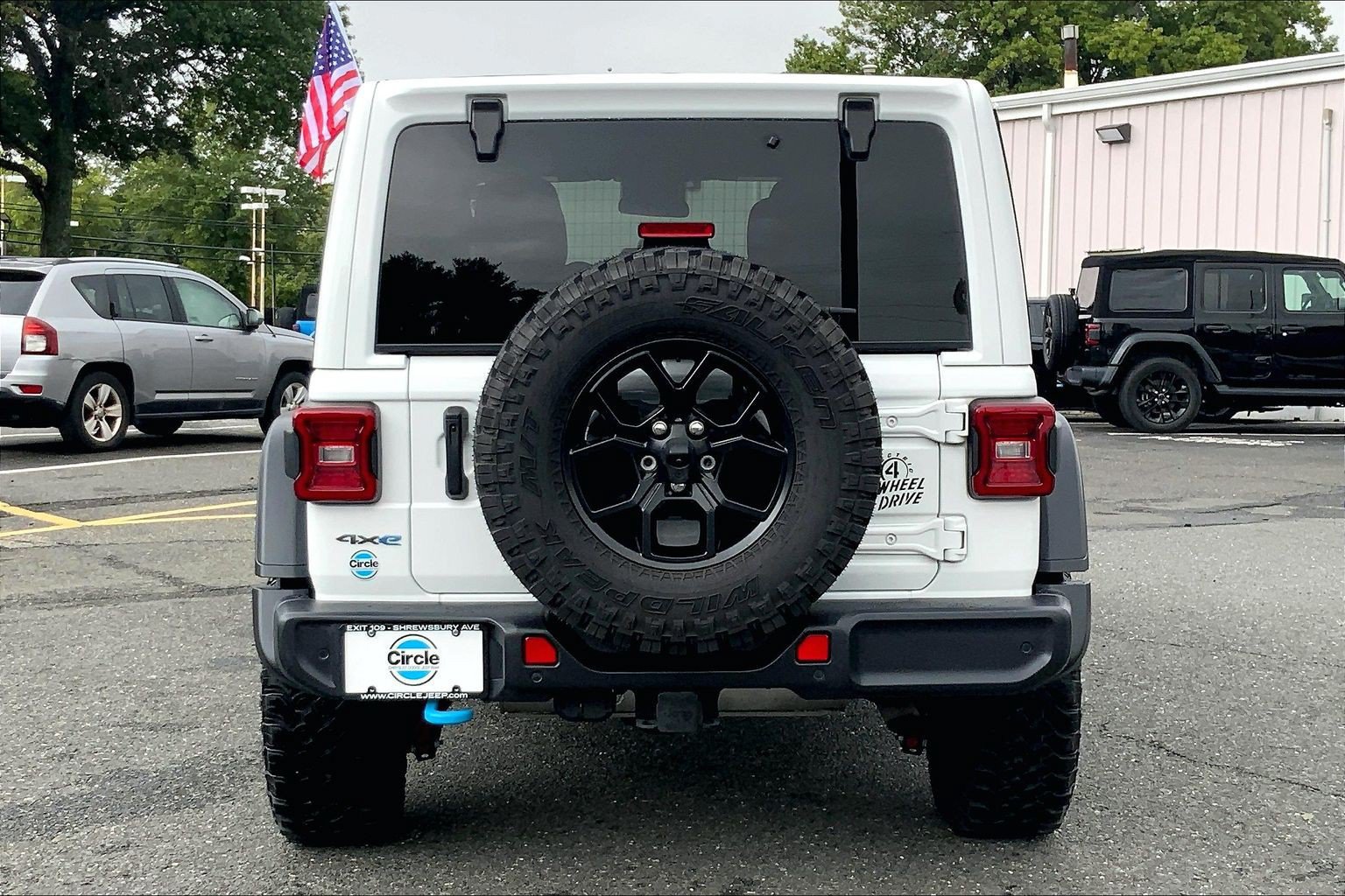 Certified 2024 Jeep Wrangler Unlimited AWD/4WD image 4