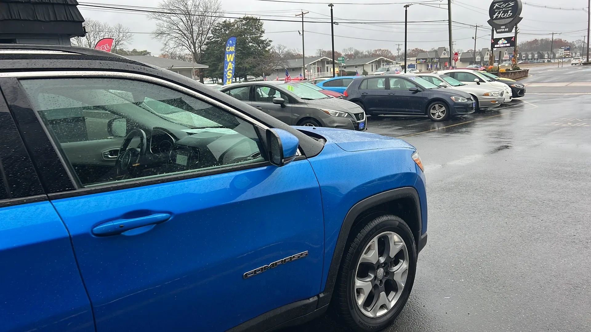 Used 2018 Jeep Compass Limited w/ Navigation Group image 12