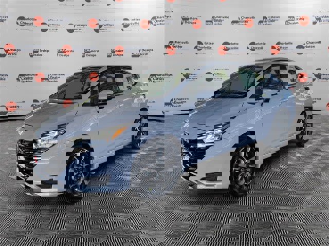 New 2025 Nissan Versa SV w/ Trunk Package image 1