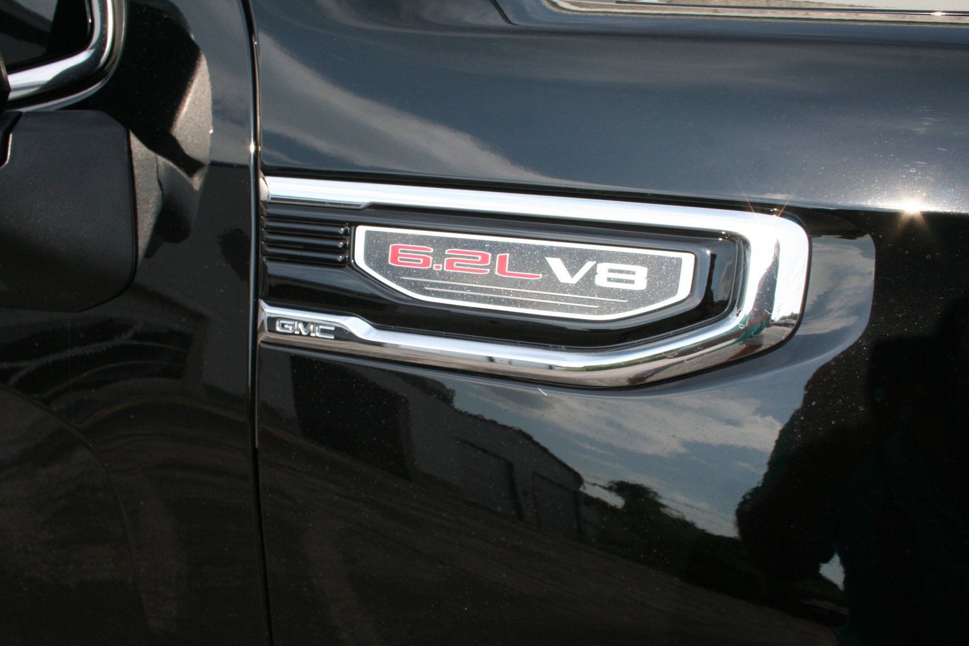 Used 2024 GMC Sierra 1500 Denali w/ Denali Reserve Package image 19