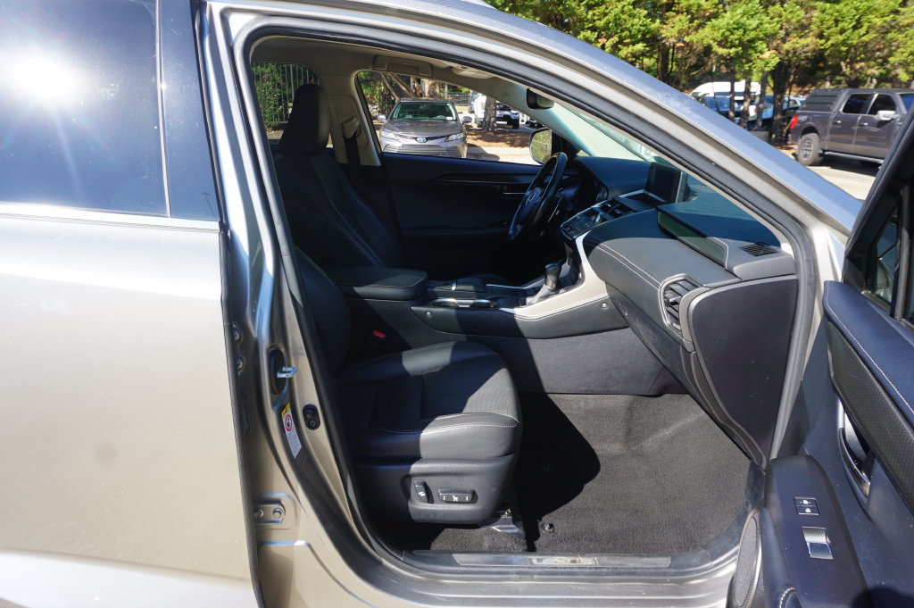 Used 2019 Lexus NX 300 FWD w/ Comfort Package image 15