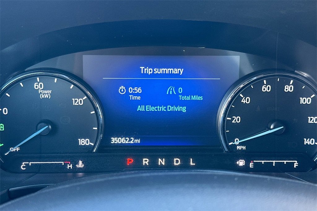 Used 2022 Ford Escape SE image 27