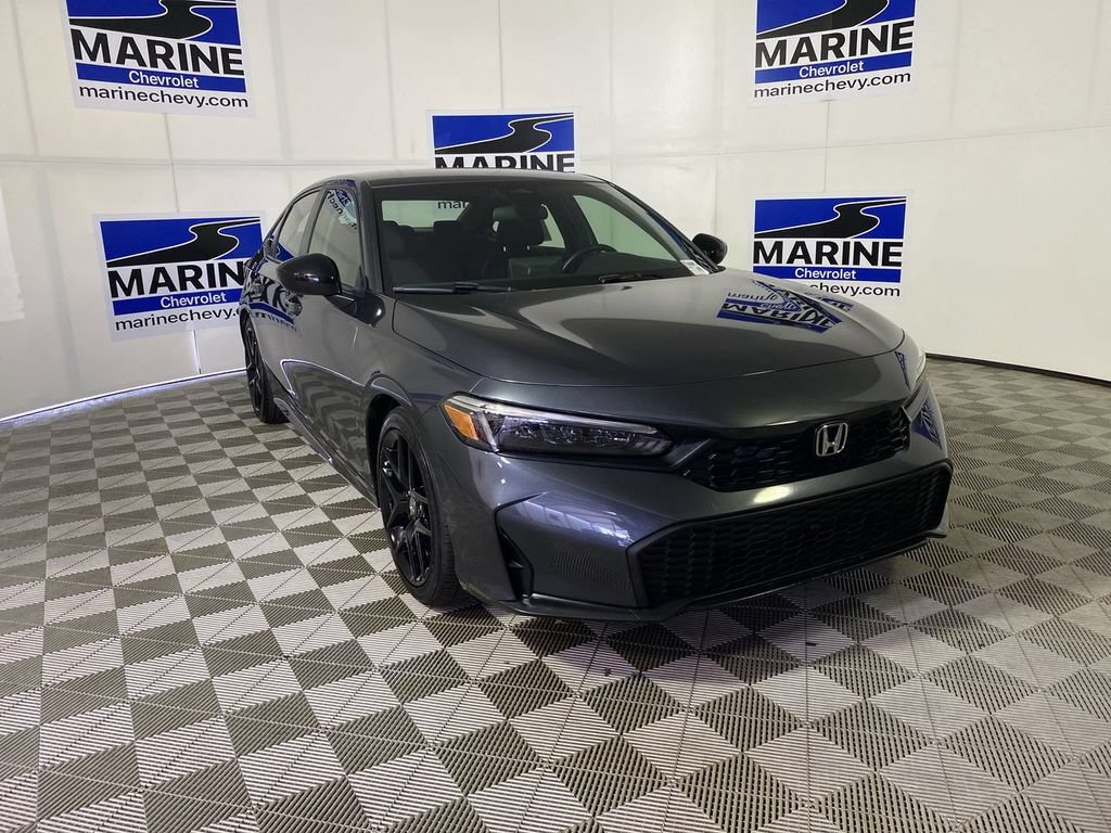 Used 2025 Honda Civic Sport image 1