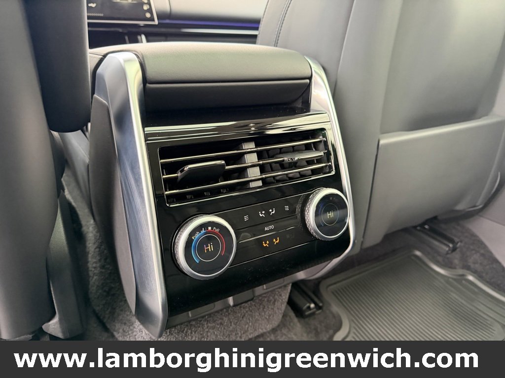 Used 2022 Land Rover Range Rover SE image 46