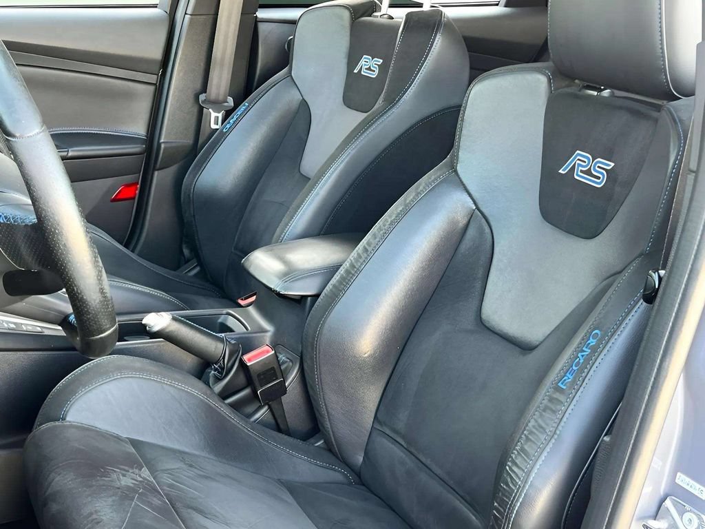 Used 2017 Ford Focus RS AWD/4WD image 29