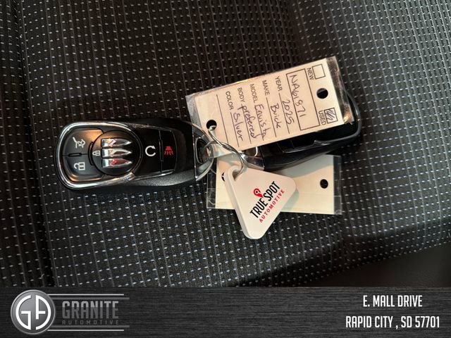 Used 2025 Buick Envista Preferred w/ Convenience I Package image 28