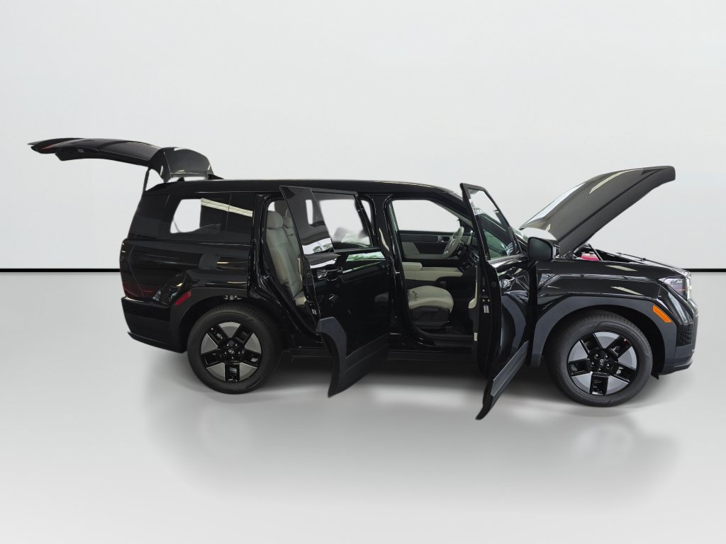 New 2026 Hyundai Santa Fe SE AWD/4WD image 9