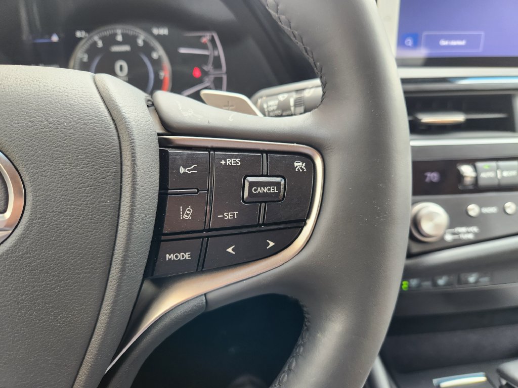 Certified 2024 Lexus ES 350 w/ Premium Package FWD image 29