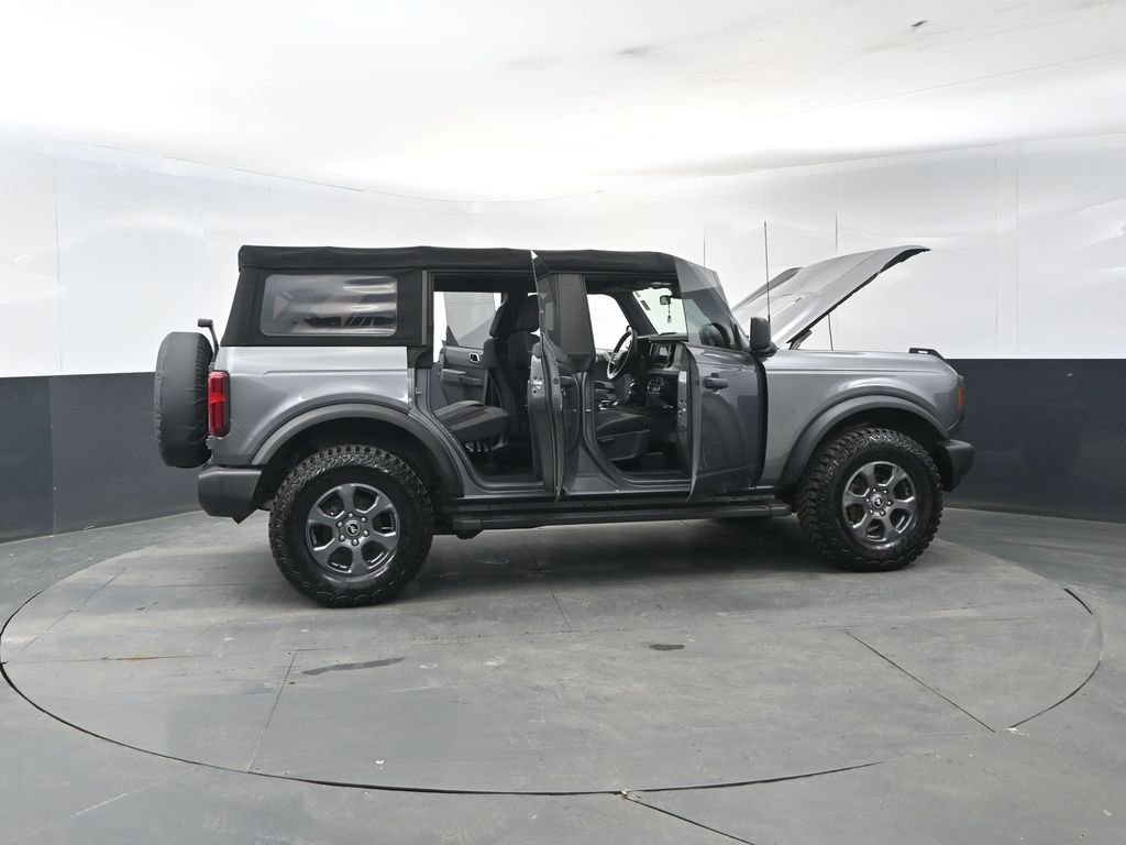 Used 2022 Ford Bronco 4-Door image 25