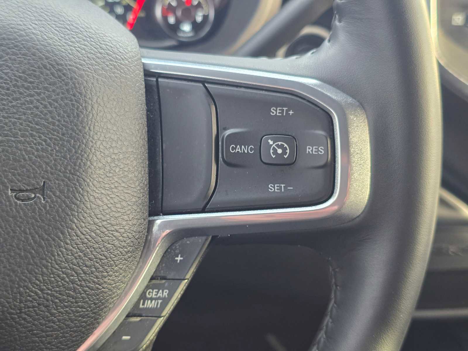 Used 2024 RAM 3500 Laramie w/ Night Edition image 38