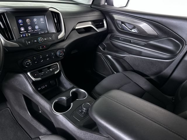 Used 2024 GMC Terrain SLE AWD/4WD image 36