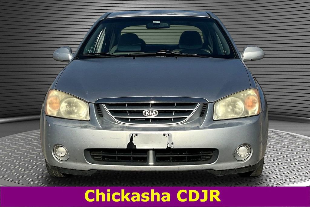 Used 2005 Kia Spectra image 2