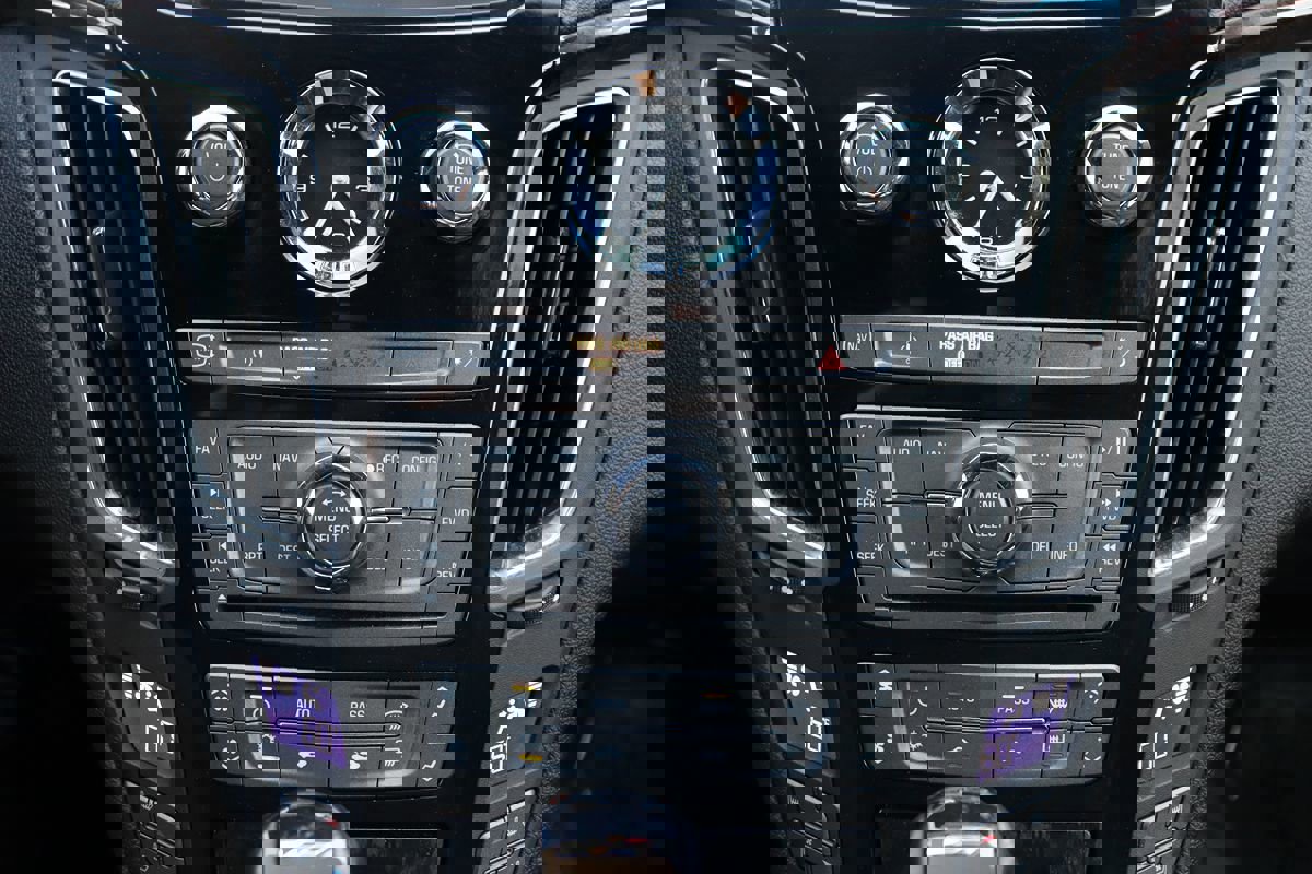 Used 2012 Cadillac CTS V w/ Wood Trim Package image 23