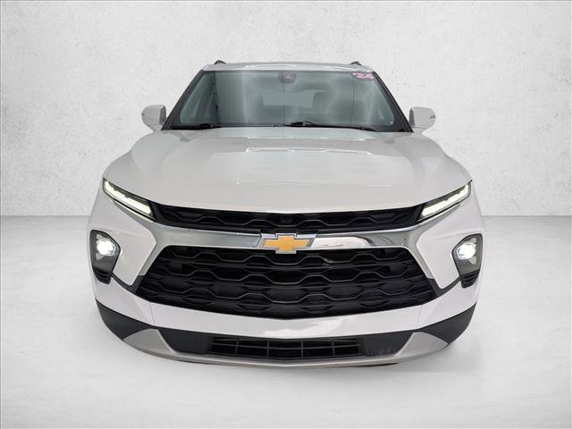 Used 2024 Chevrolet Blazer LT image 2