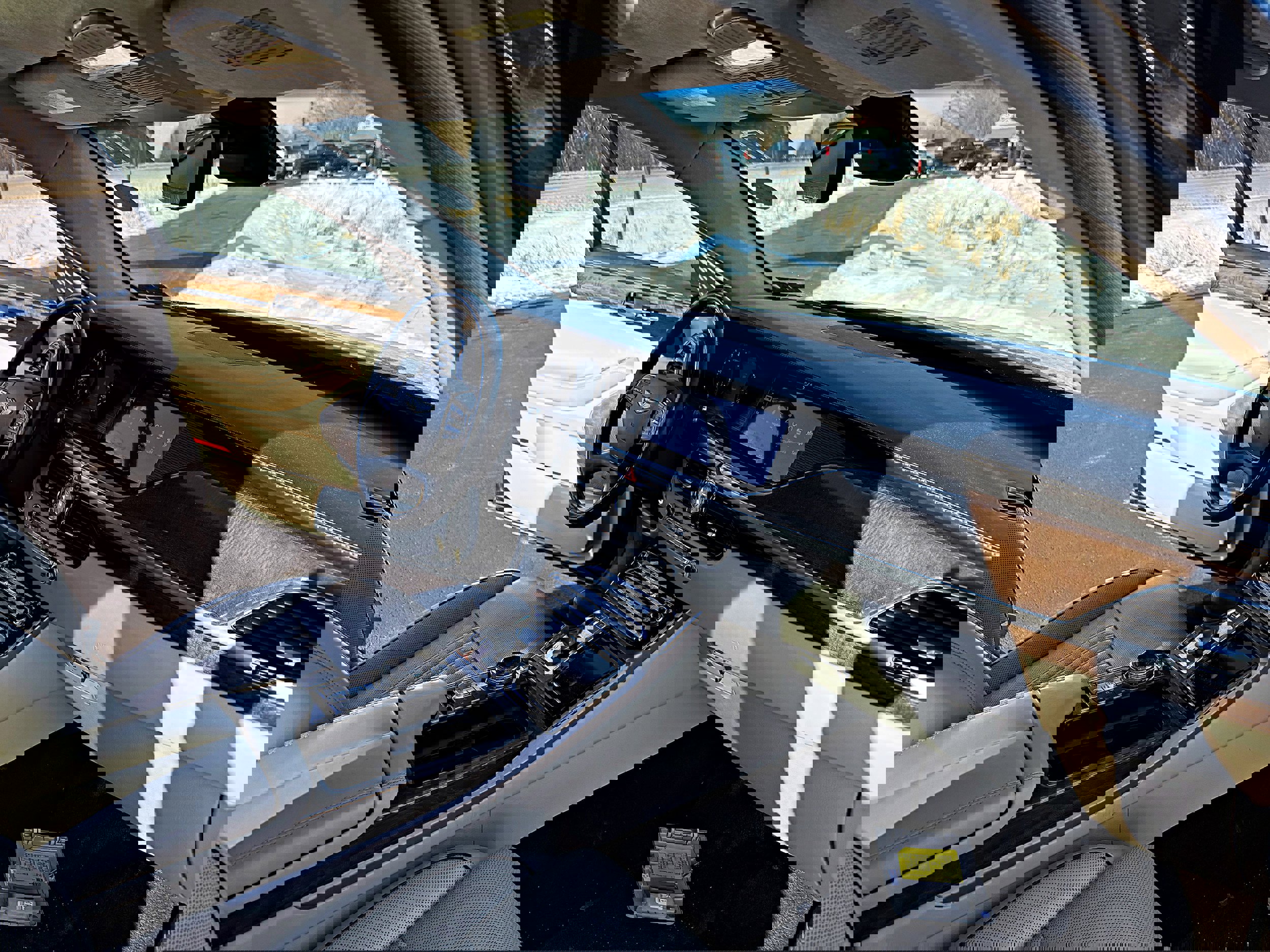 Used 2018 Genesis G90 5.0 Ultimate image 24