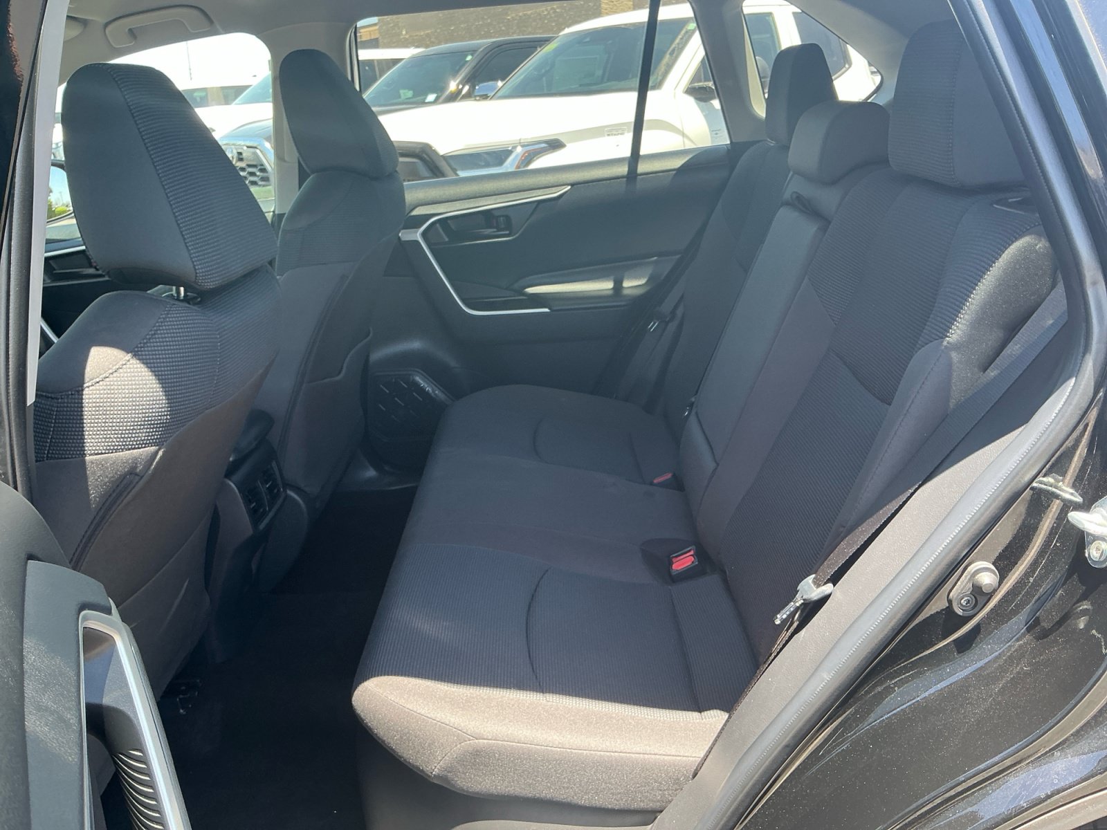 Used 2024 Toyota RAV4 LE AWD/4WD image 16