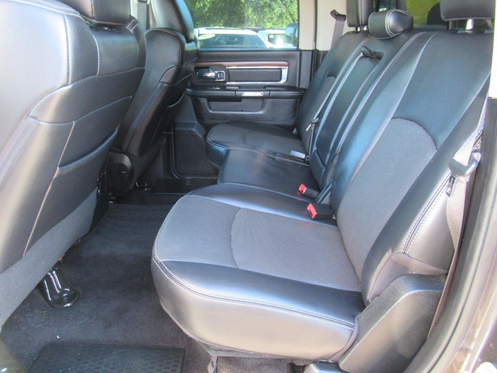 Used 2017 RAM 2500 Laramie w/ Sport Appearance Group AWD/4WD image 38