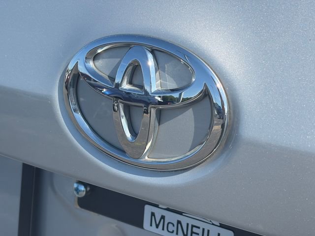 Used 2016 Toyota Corolla L FWD image 29