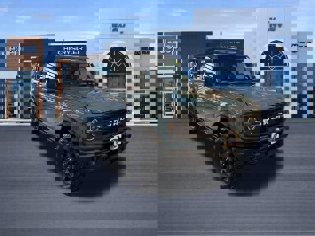 Used 2023 Ford Bronco Black Diamond image 11