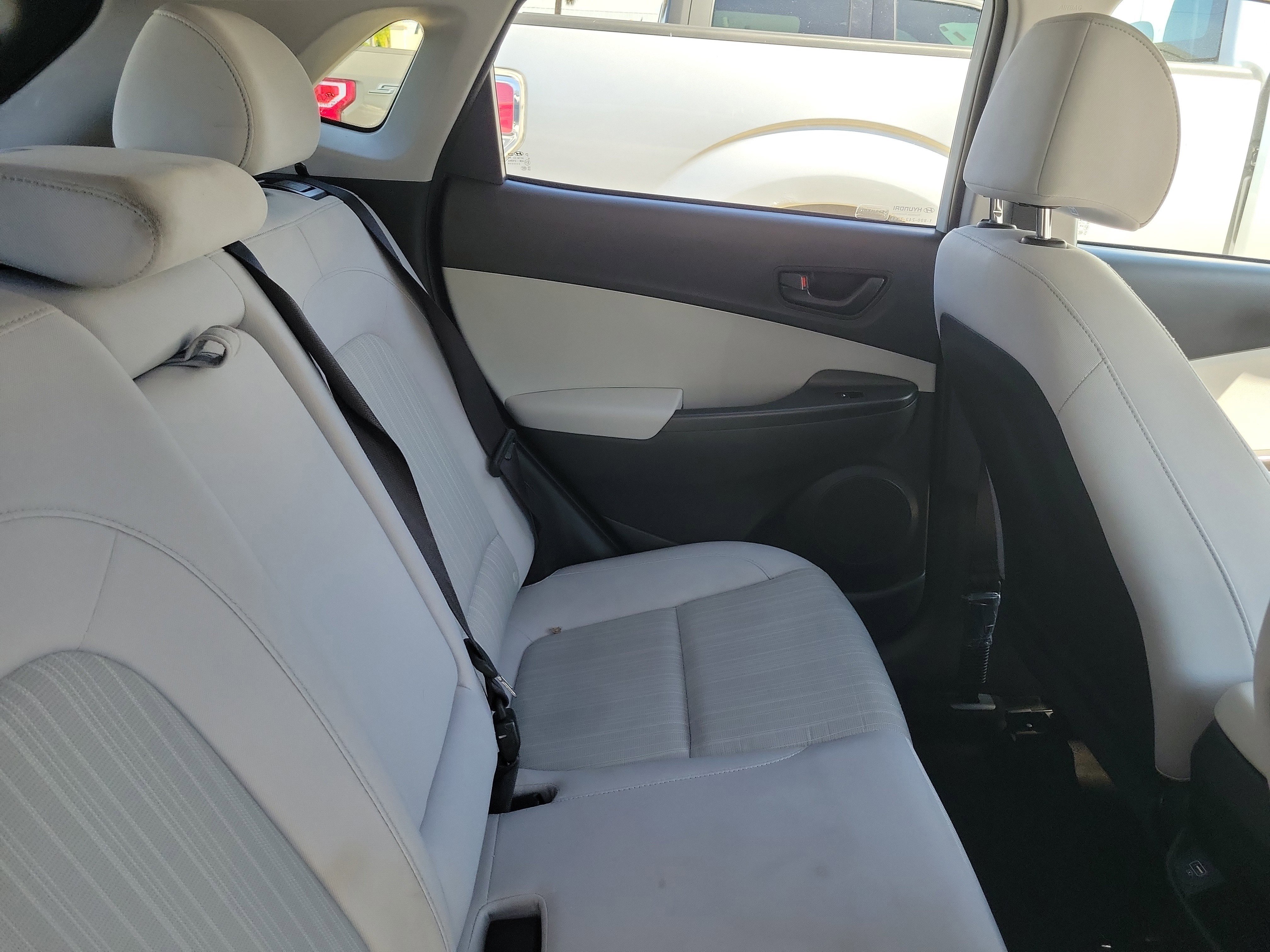 Used 2023 Hyundai Kona SEL image 11