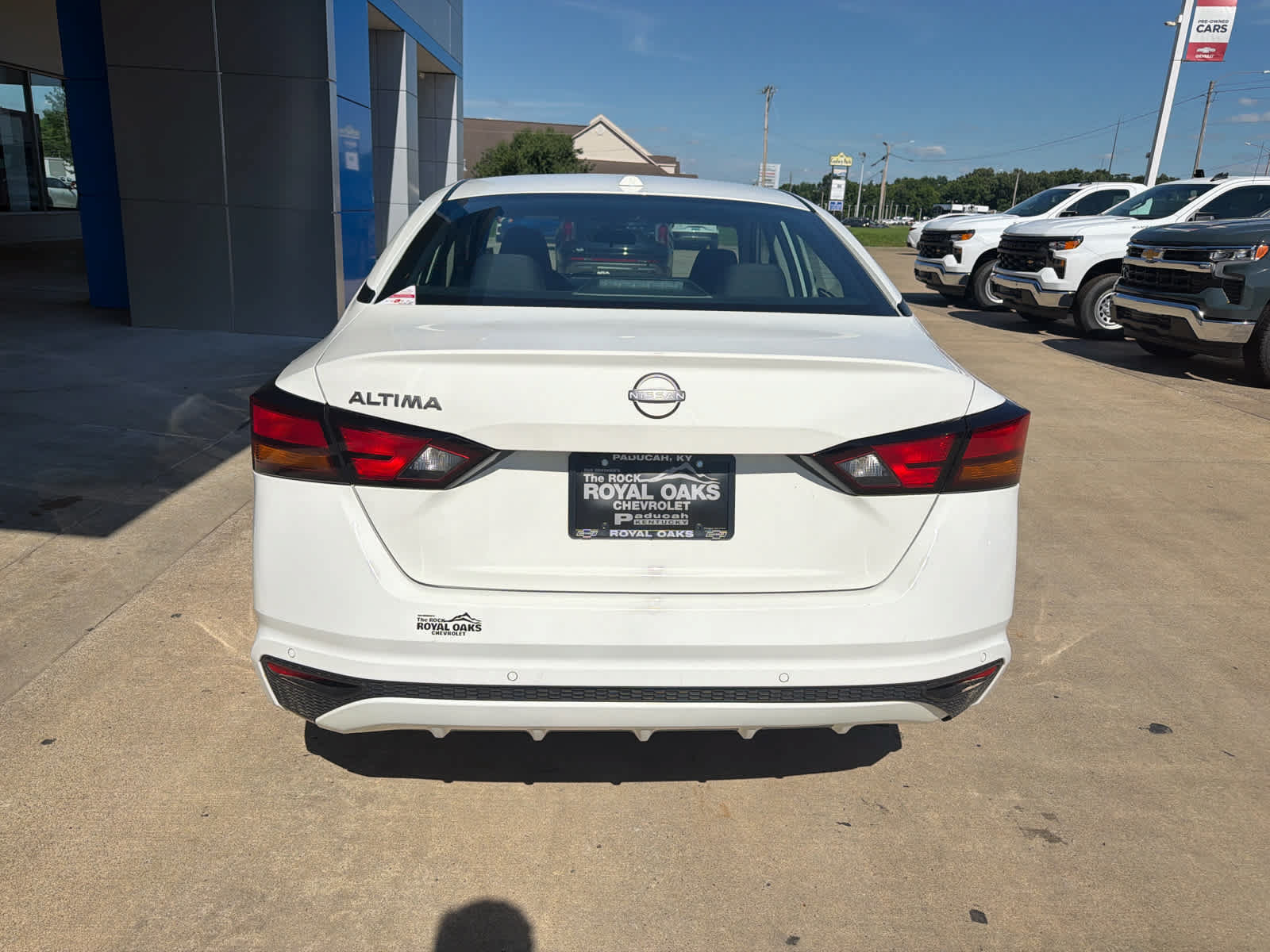 Used 2025 Nissan Altima 2.5 SV FWD image 5