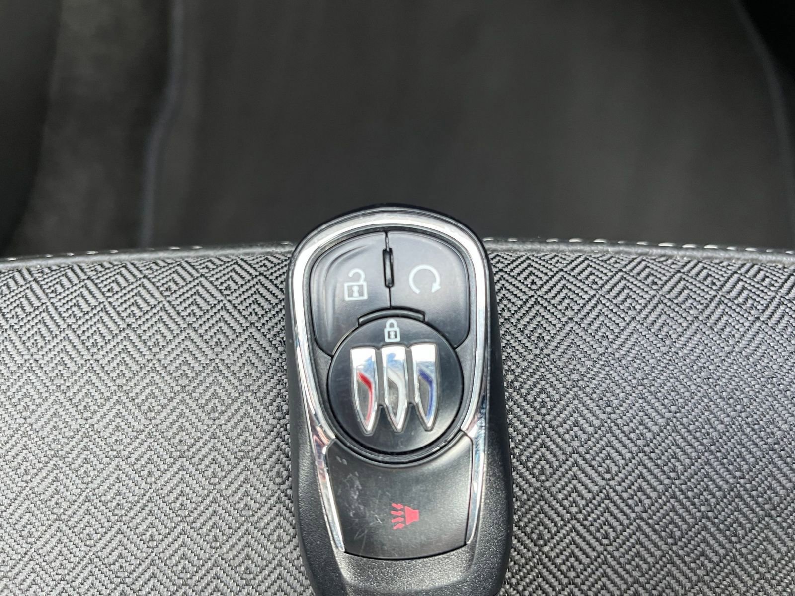 Used 2025 Buick Encore GX Preferred image 24